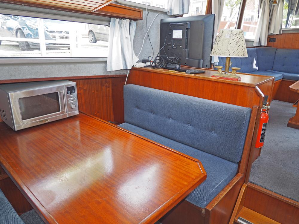 Fore ship, Accommodation